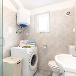 1 Bedroom Stunning In